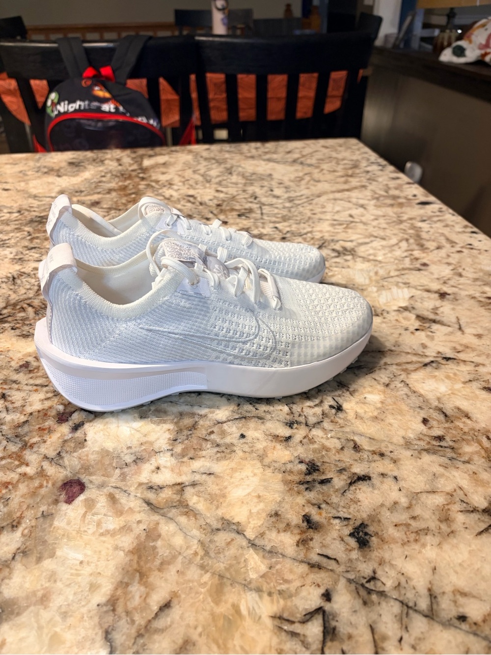 Nike Women Interact Run size 6